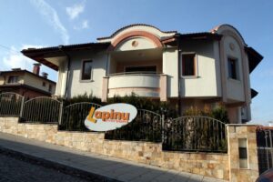 Частна детска градина Лапину