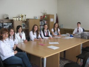 Професионална гимназия по туризъм и хранителни технологии "Никола Стойчев"