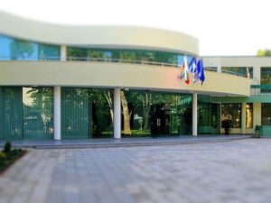 Европейски колеж по икономика и управление - Пловдив