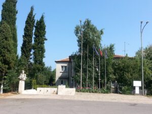 Професионален колеж по мениджмънт в туризма ресторантьорството и хотелиерството – София