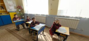 Основно училищОсновно училище „Светлина“ – с. Тополовое „Светлина“ – с. Тополово