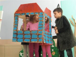 Англоезична детска градина Литъл Степс Киндергарден