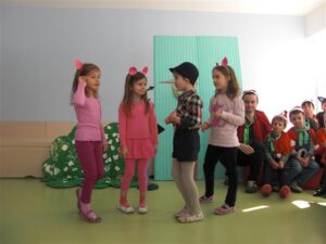 Англоезична детска градина Литъл Степс Киндергарден