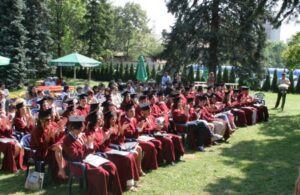 Езиково училище ДОРИС ТЕНЕДИ