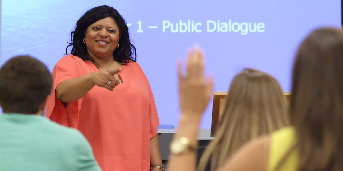 Промени в Наредба № 5 са приети с цел повишаване квалификацията на педагогическите кадри